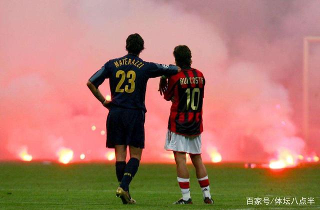 王大雷晒和女儿一起跳舞的视频，韦世豪：有点卡哇伊了