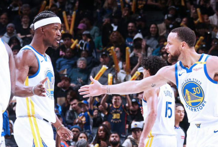 居功至伟，穆斯卡特带海港两年赢得三座奖杯（穆斯卡特两年率海港收获三冠）