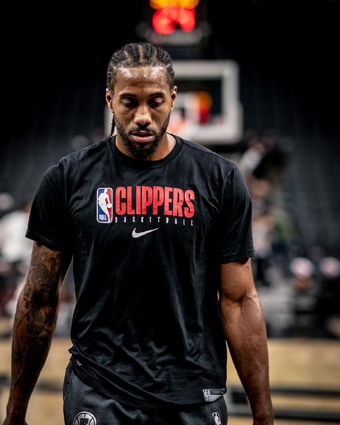 埃贝尔：说诺伊尔必须参加明年的世界杯？那只是我自己的观点（埃贝尔澄清：诺伊尔必须参加明年世界杯只是个人观点）