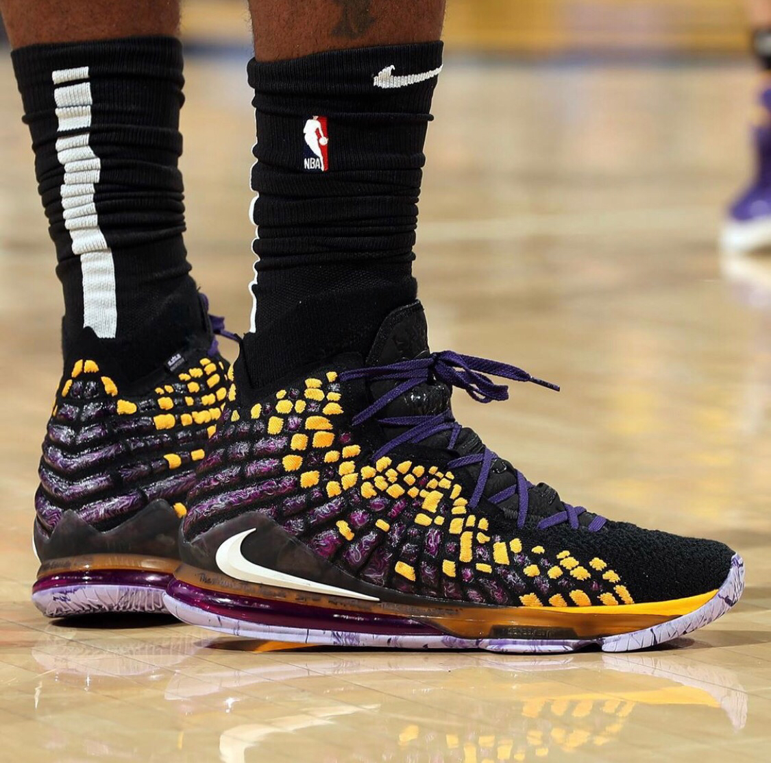 法足协主席：齐达内继任？目前没任何定论；将推出法国名人堂（法足协主席：齐达内接任尚无定论，法国名人堂计划将启动）