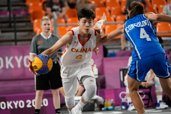 三连败！利物浦1-4埃因霍温Liverpool 1-4 PSV 🥶（利物浦惨遭三连败：1-4负于埃因霍温 🥶）