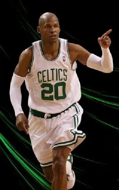 梅州客家因财务危机降级，未能延续奇迹，暴露中国足球现实困境。（财务危机致梅州客家降级，奇迹难续，折射中国足球困局）