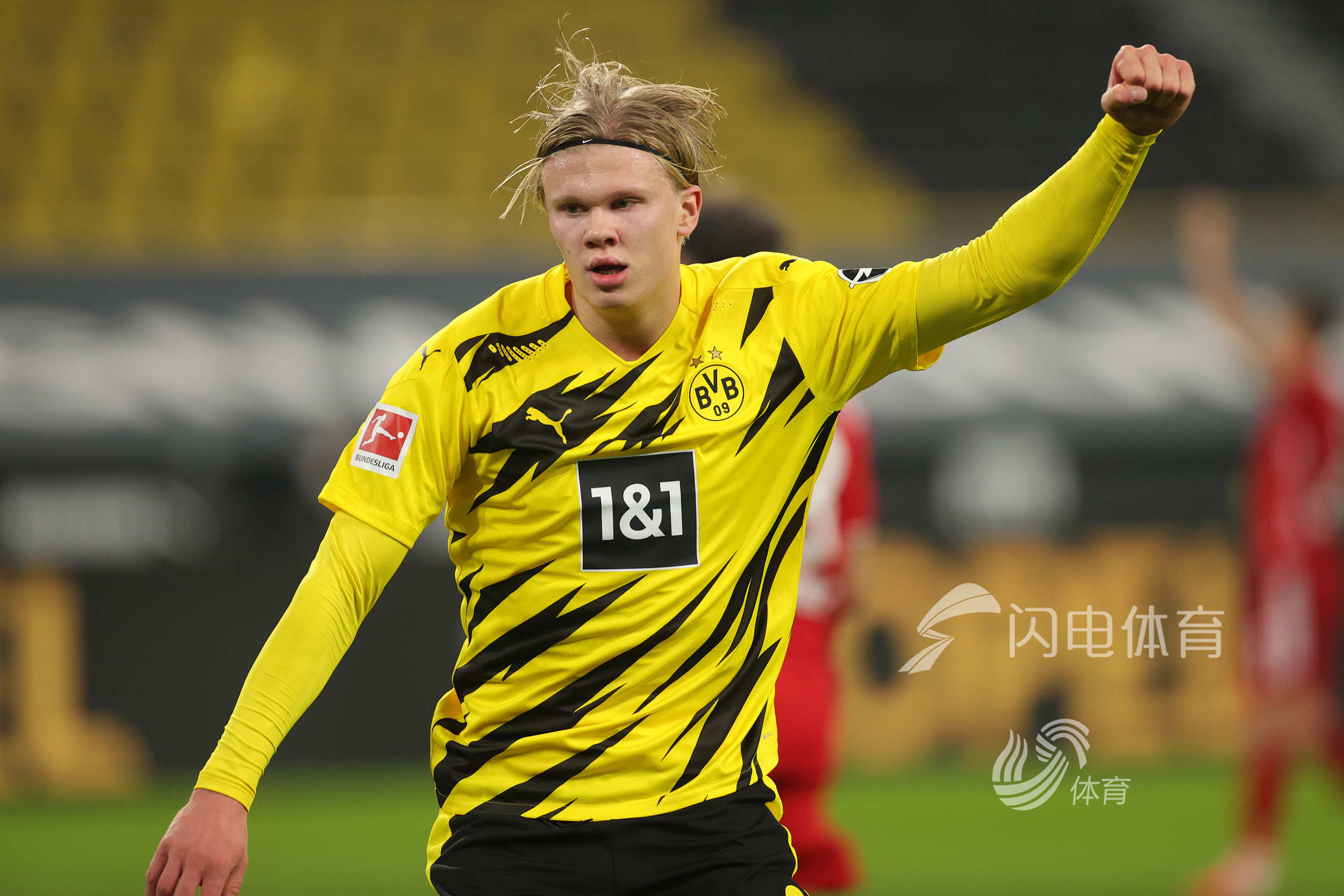 利物浦萨拉赫末段进球险胜热刺