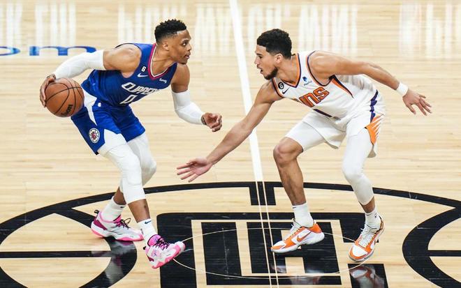 会师美职联决赛，梅西过往面对穆勒3胜7负处于下风（美职联决赛相逢：梅西对穆勒历史战绩3胜7负，不占上风）